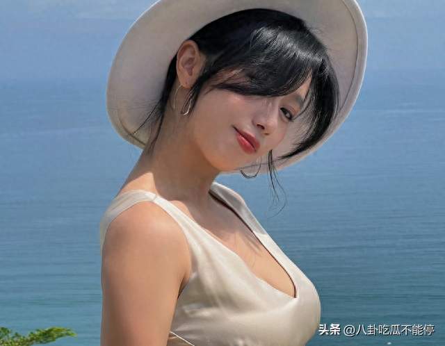 千万粉丝大网红李蠕蠕被曝恋95生男演员，到底是谁？