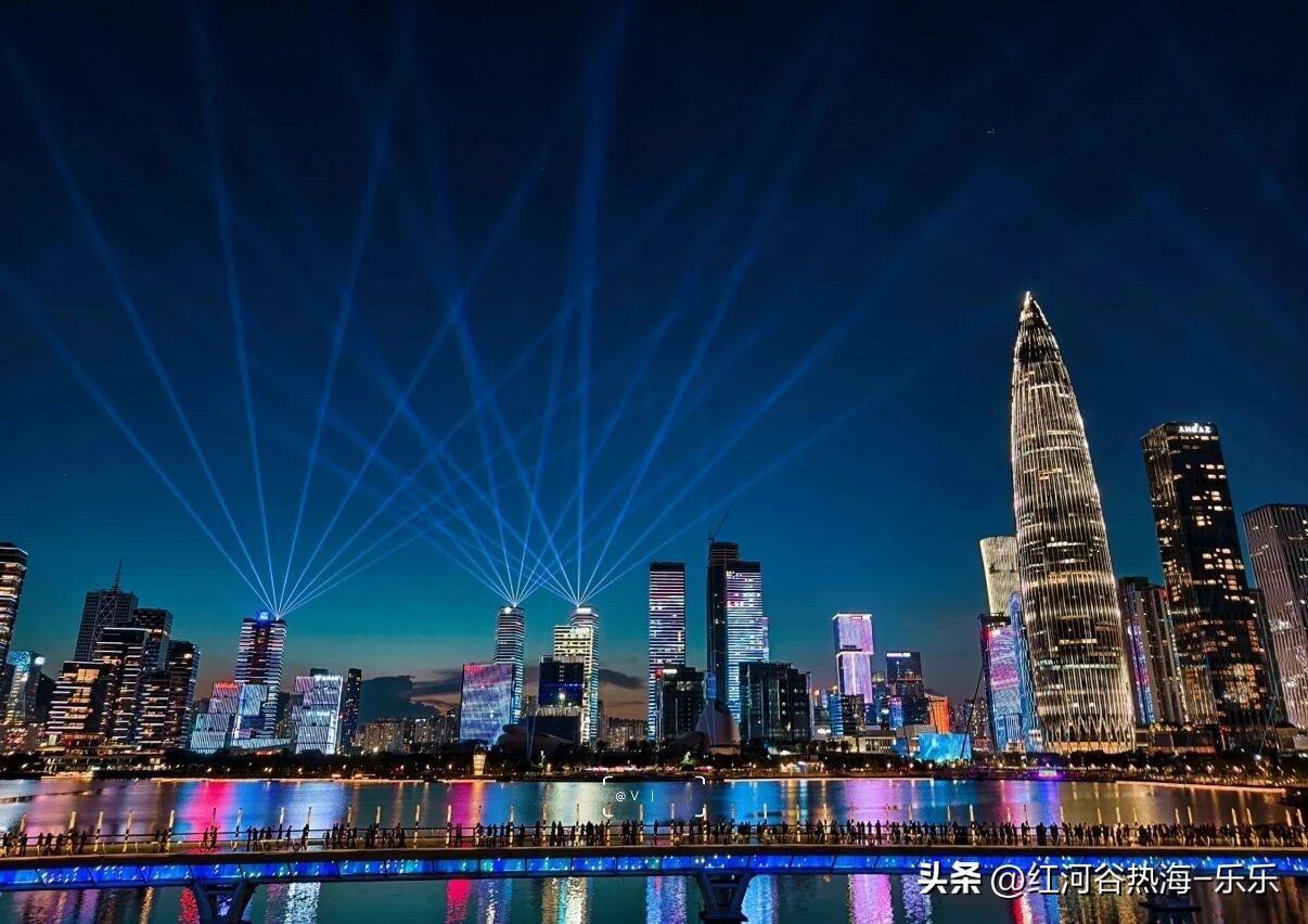 现在听到最多的，不是说房价永远跌。
而是大家不确定，什么时候房价才能开始上涨。