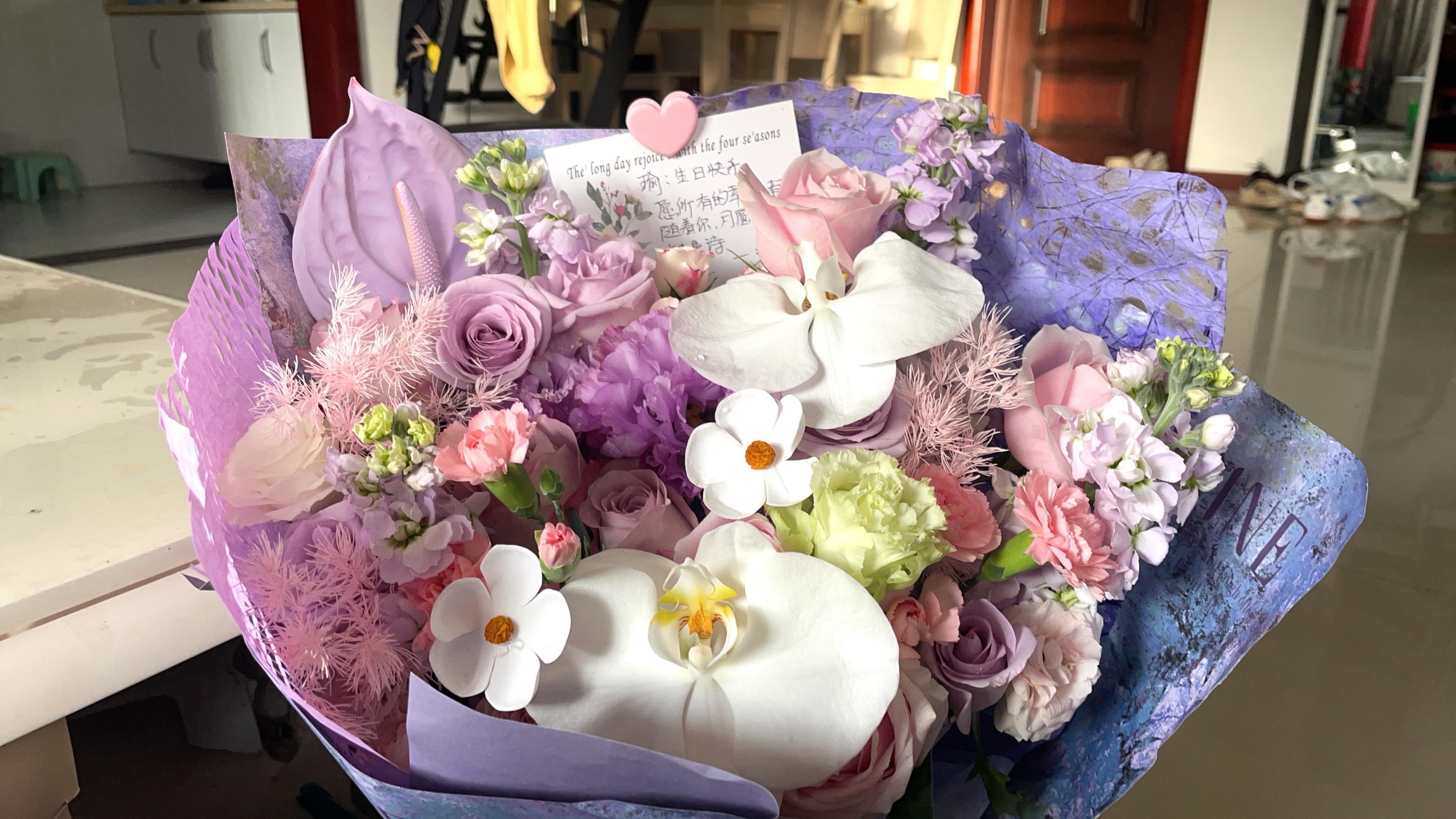 祝我生日快乐。