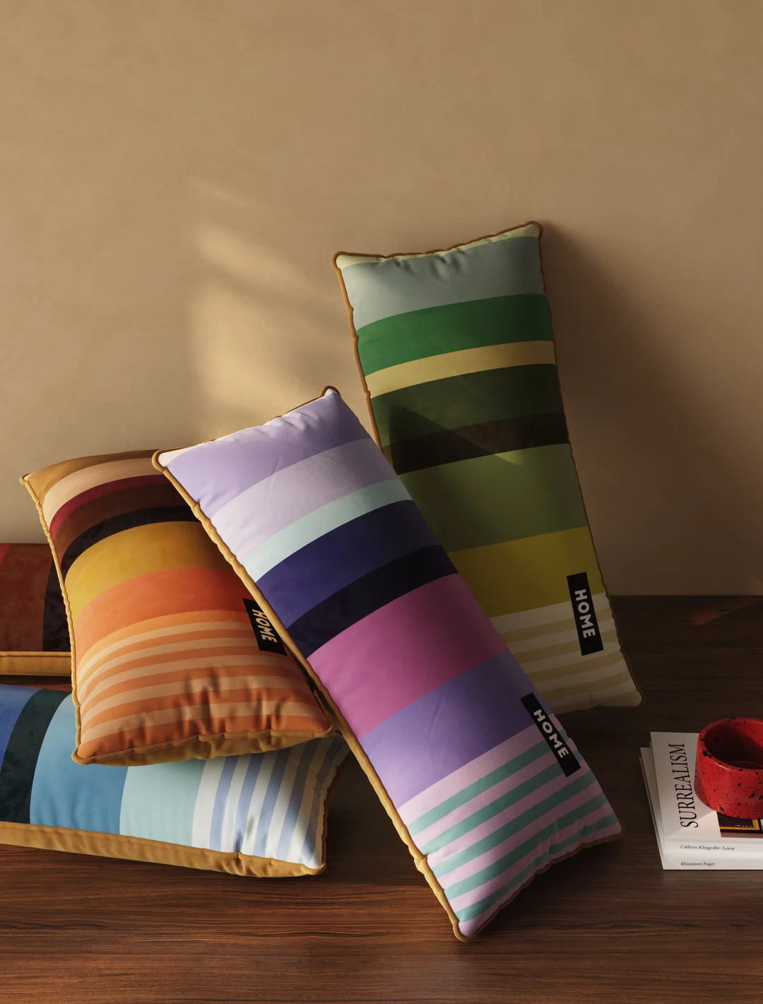 超chill⊹˖ᯓ★. ݁₊缤纷假日活力抱枕