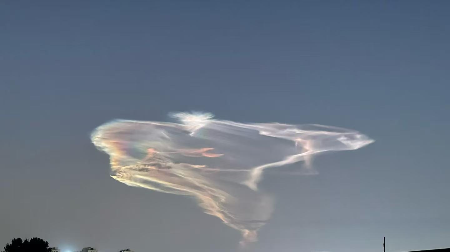 我国在太原卫星发射中心快舟一号甲运载火箭，以“一箭双星”方式，成功将试...