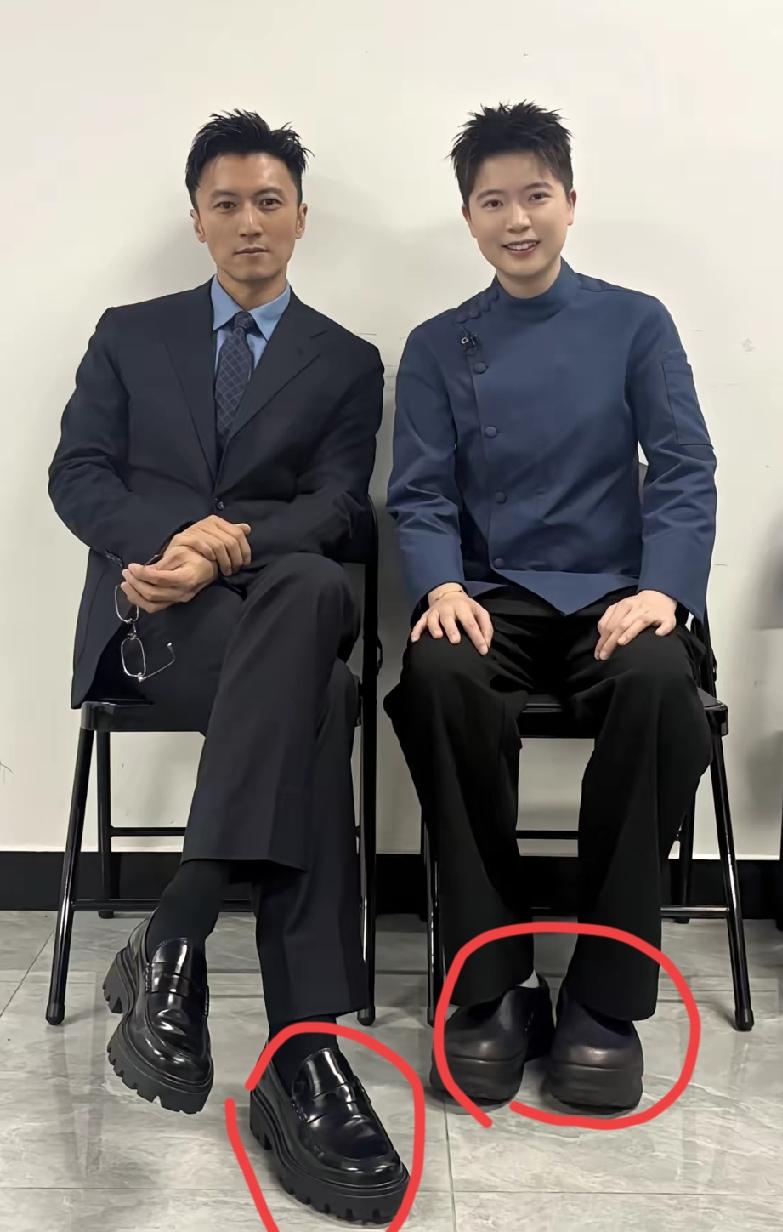 身高不够，鞋底来凑！说的就是这种吧！