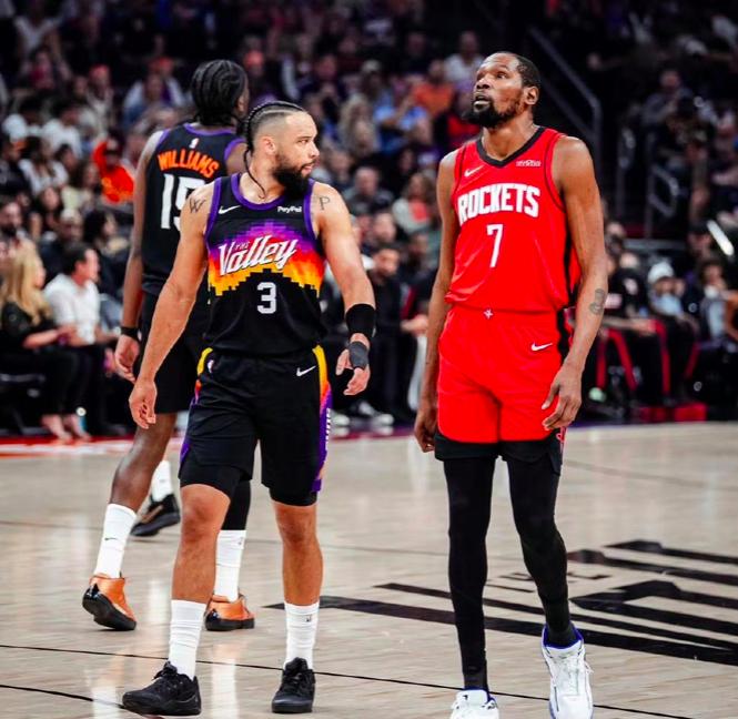 随着本赛季火箭4:0横扫太阳，这件事情也彻底暴露了3个可笑的事实！
1，火箭和太