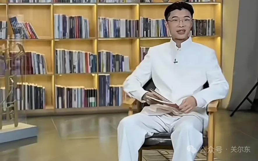 你确定这不是笑话吗？[捂脸]
这几天，网红郭有才在某视分享《道德经》上了热搜网友