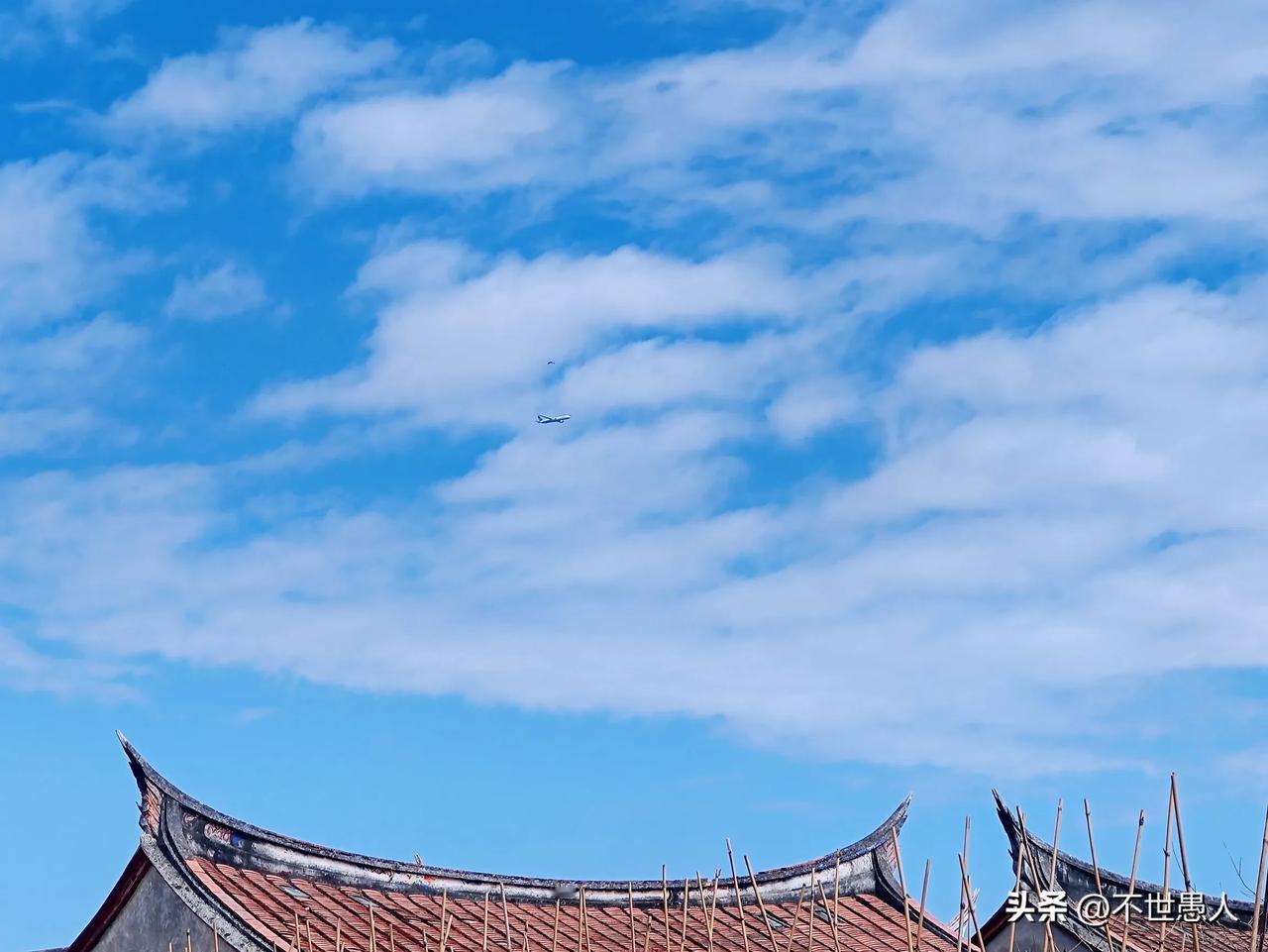 闽南水乡埭美古村的天空
古厝风景 美丽乡村 魅力龙海 埭美古村我来了