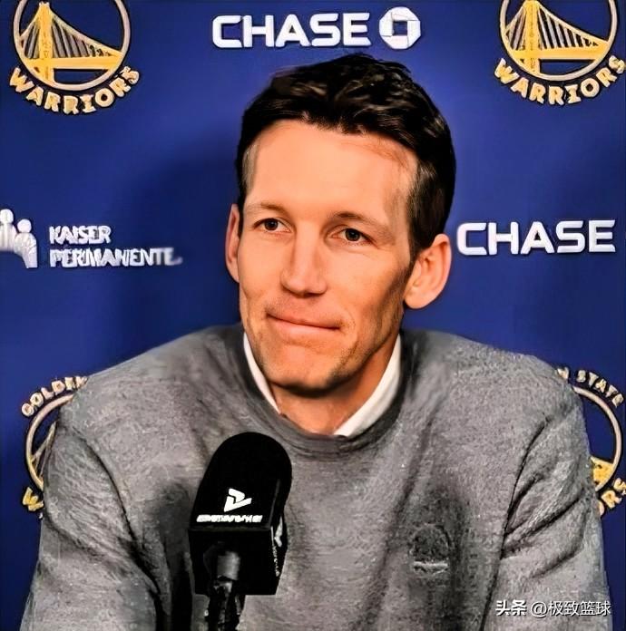 勇士总经理真是把追梦格林当宝贝了！
 
最近勇士一直被外界吐槽阵容太老，不少球迷