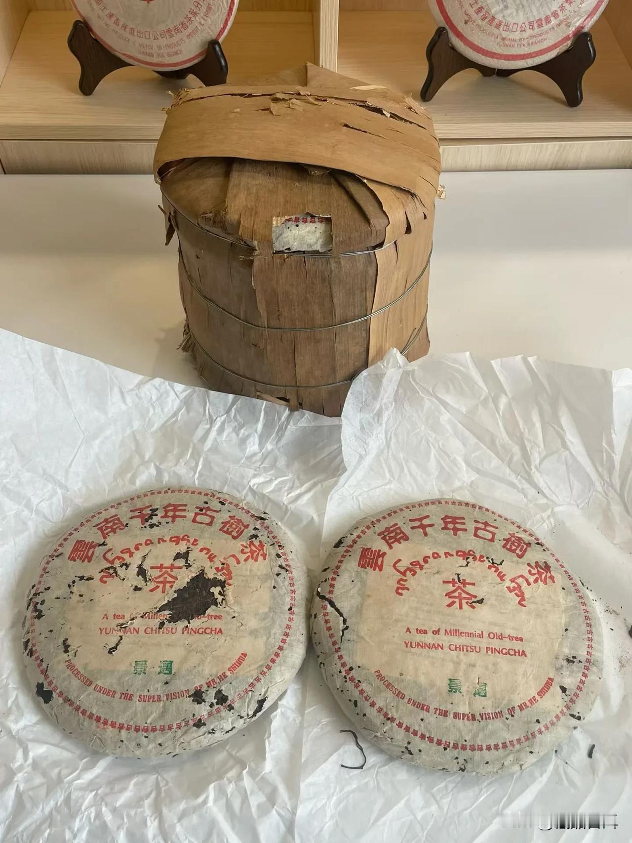 何仕华老师的03年景迈，真正的景迈树龄很大的批次，肥壮粗料。03何仕华景迈 普洱