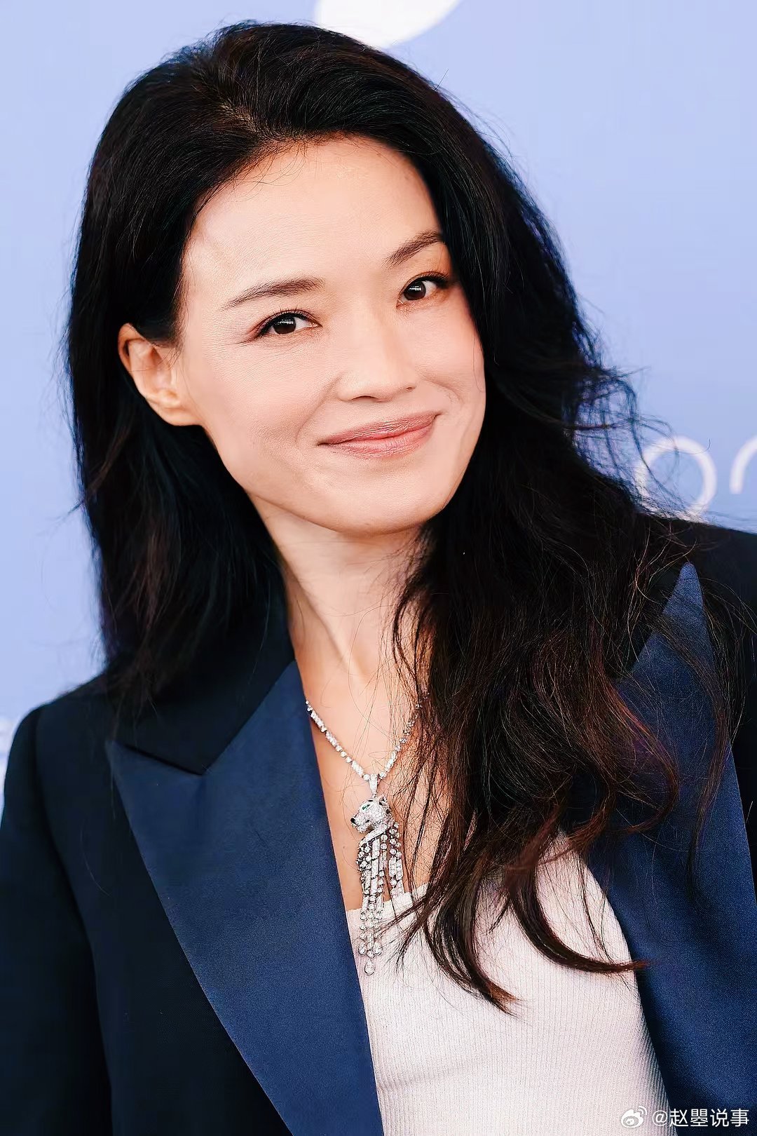 舒淇 感谢你成就了现在的我   重温舒淇的过往，才懂她这句“感谢自己”背后藏着多