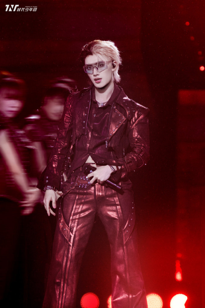 时代少年团光影定格少年锋芒 时代少年团曲终仍留热忱滚烫 时代少年团光影定格少年锋