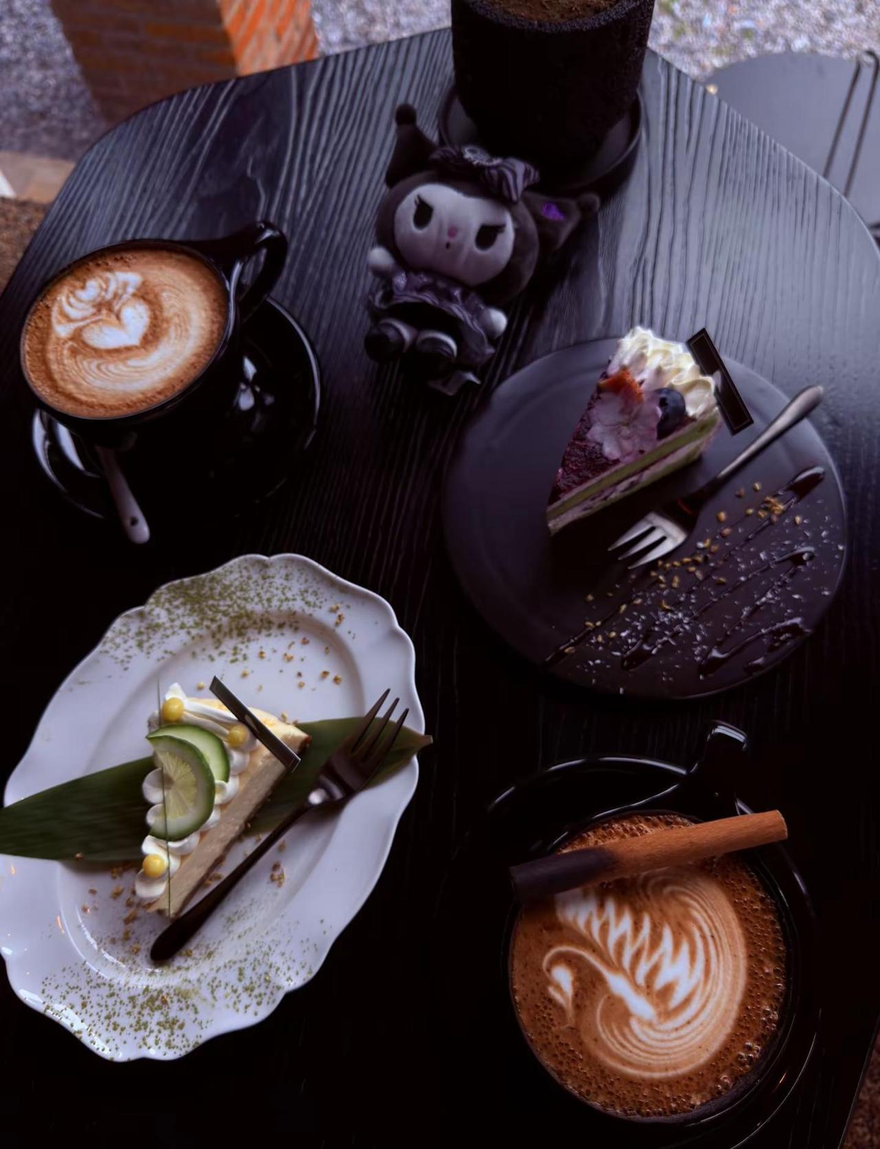 慢煮时光，浅尝咖啡。咖啡作伴