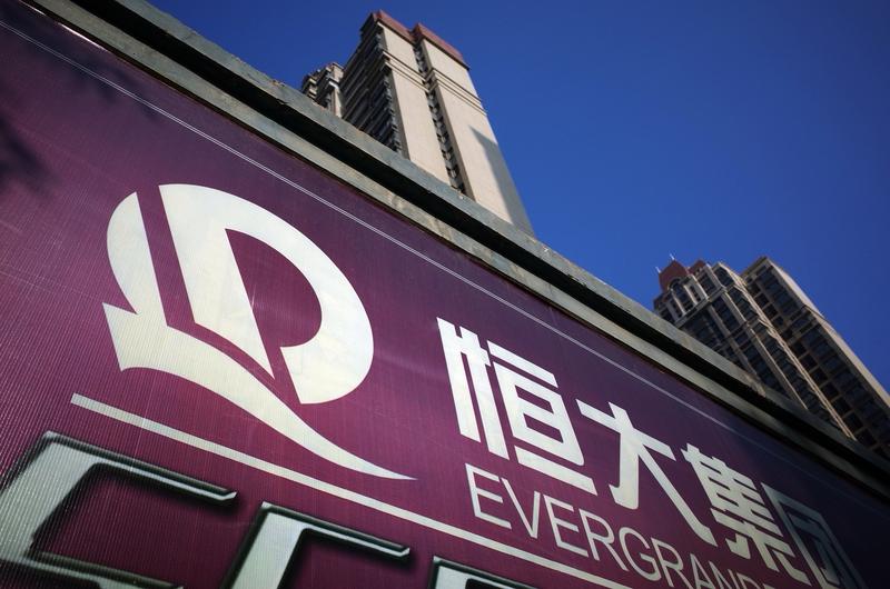 每月5万不够花？恒大前“打工皇帝”申请将生活费提至33万，连法官都看不下去了。