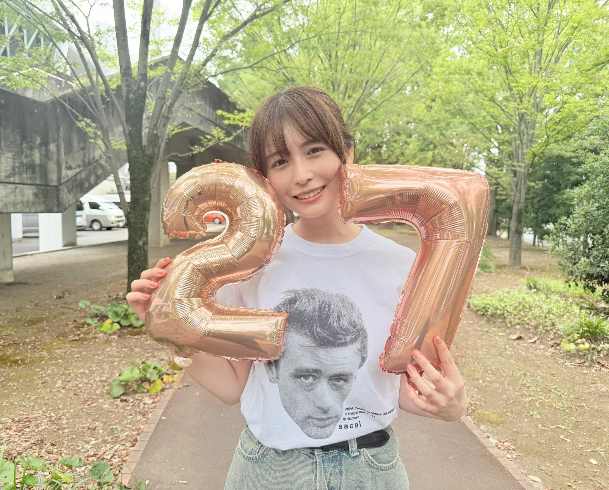 長濱ねる 「本日27歳を迎えました🎂いつも応援していただきありがとうございます
