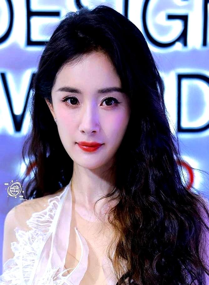 你知道吗？十年前，杨幂靠一份对赌协议，差点变成千万分红的“命根子”，可她最后甩掉