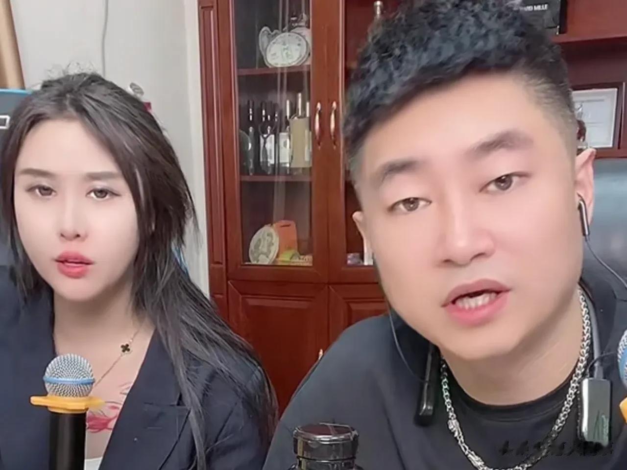 5月19日，九天直播，有粉丝问道：太原老葛有媳妇儿吗？

九天回复：有没有真不知