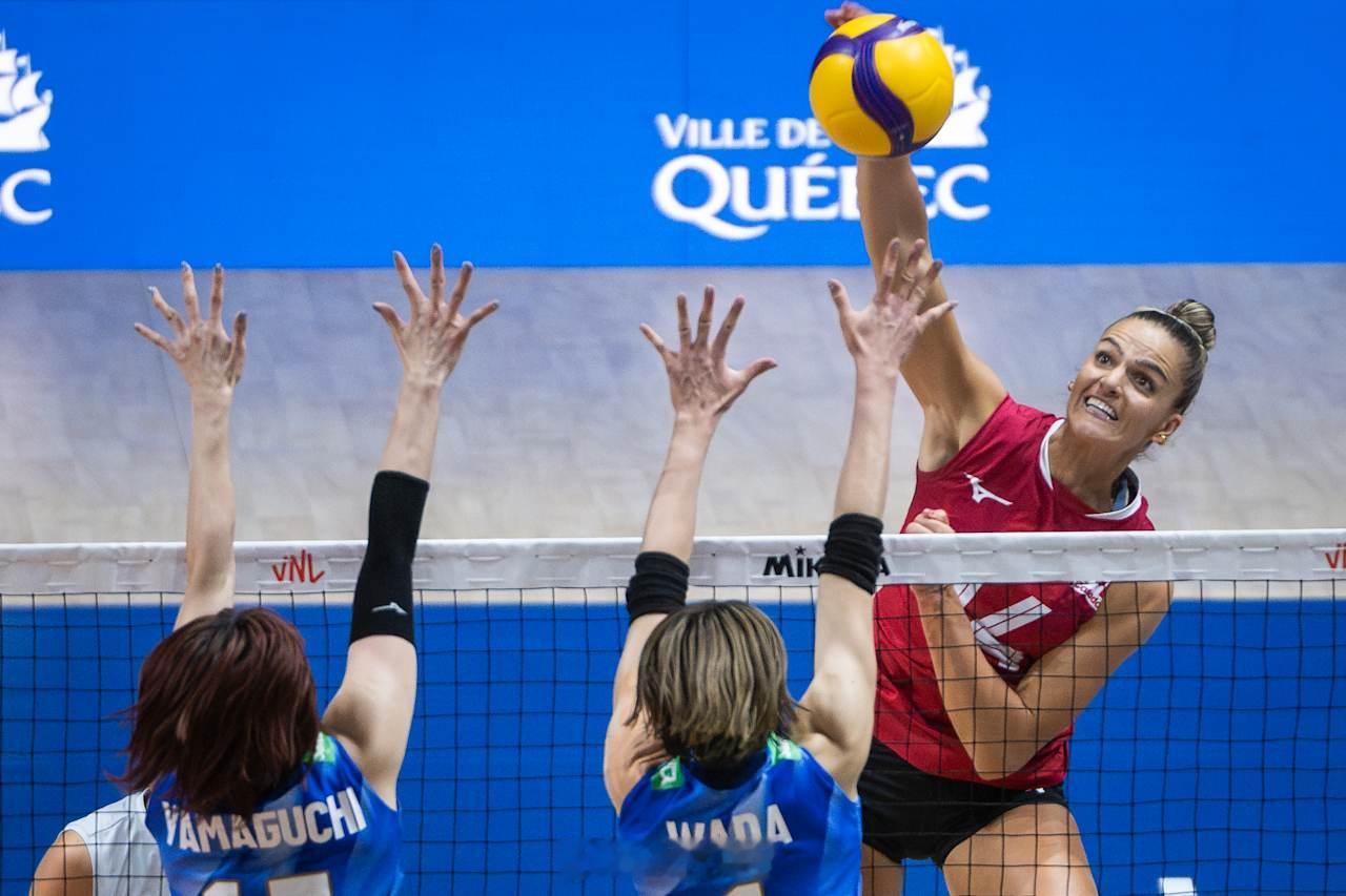 【2026世界女排联赛 魁北克站：日本女排3-2加拿大女排】北京时间6月8日上午