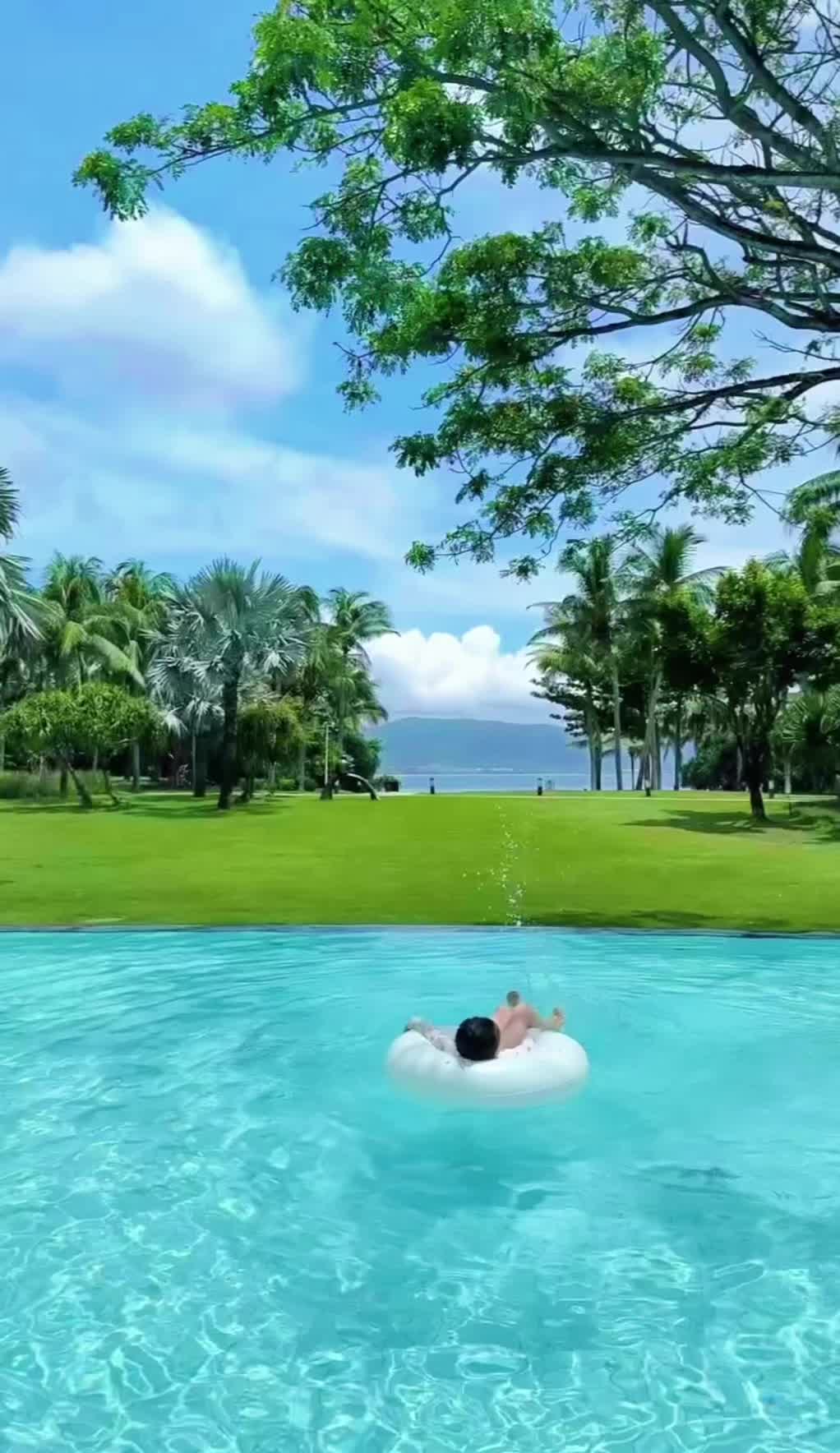 see the sea🫧🐠🌴