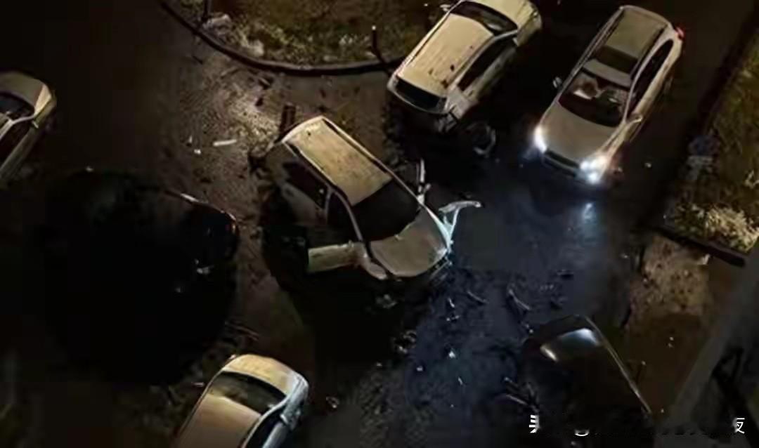 特朗普一怒未得诺贝尔奖，俄乌局势难解，美国或对委内瑞拉动手？