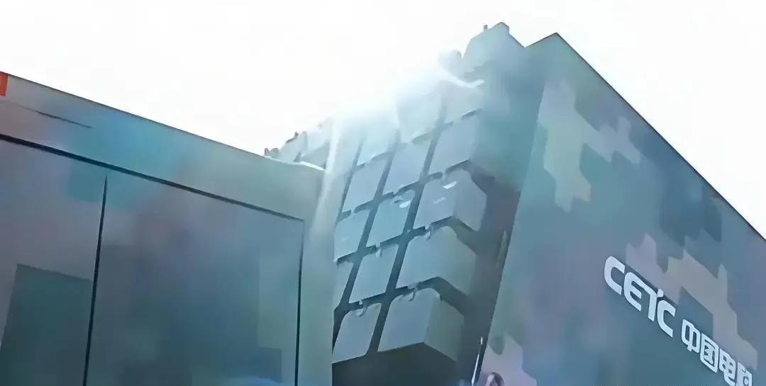 美国icon这下彻底头大了！中东icon那边的火还没灭呢，中国直接甩出了无人作战