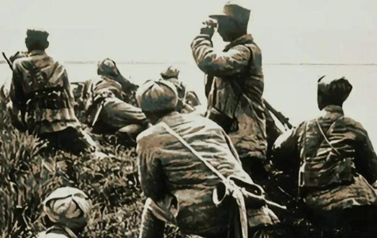 1947年，陈毅下令护送2500干部南返，这副司令员本来是带队的主心骨，结果他却