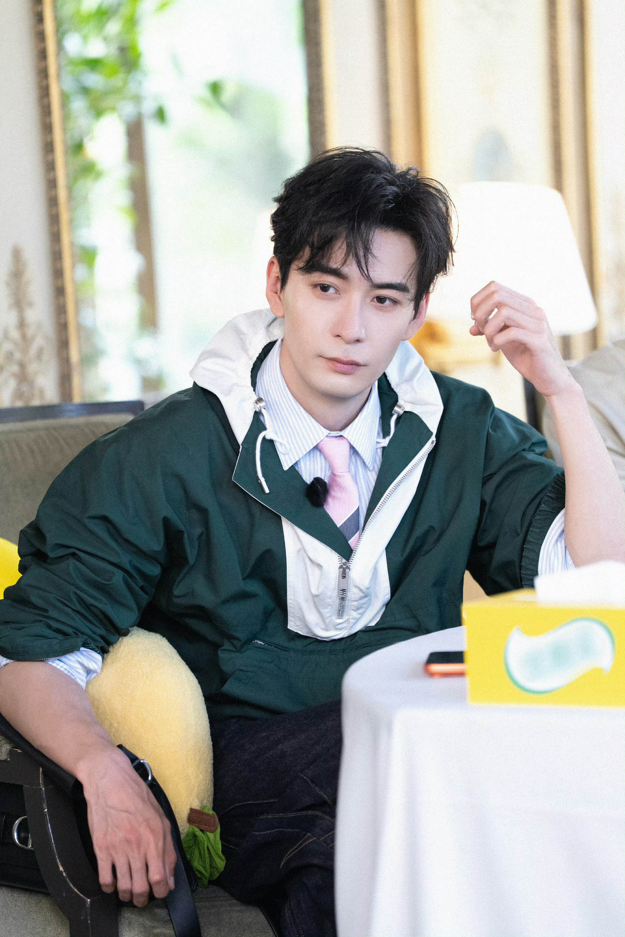 陈星旭 陈星旭陆熙洲 陈星旭红掌五年前他为何孤身踏入硝烟险境?暗格里封存着怎样的