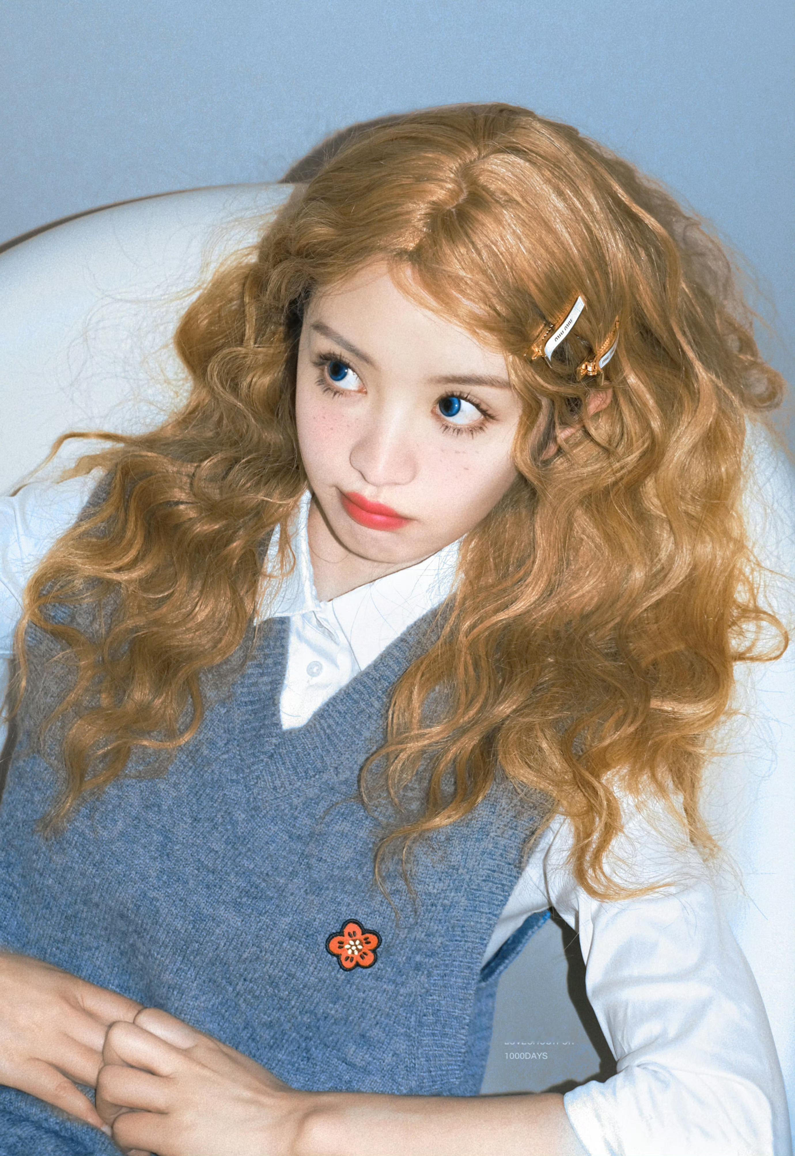 金发碧眼洋娃娃 