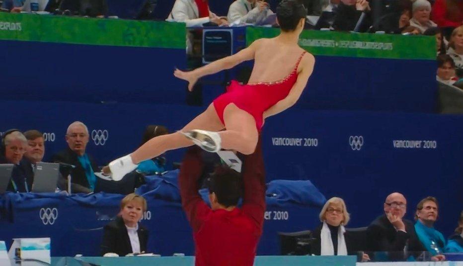 中国花样滑冰首枚奥运金牌申雪/赵宏博在2010年以双人滑总分216.57登顶，终