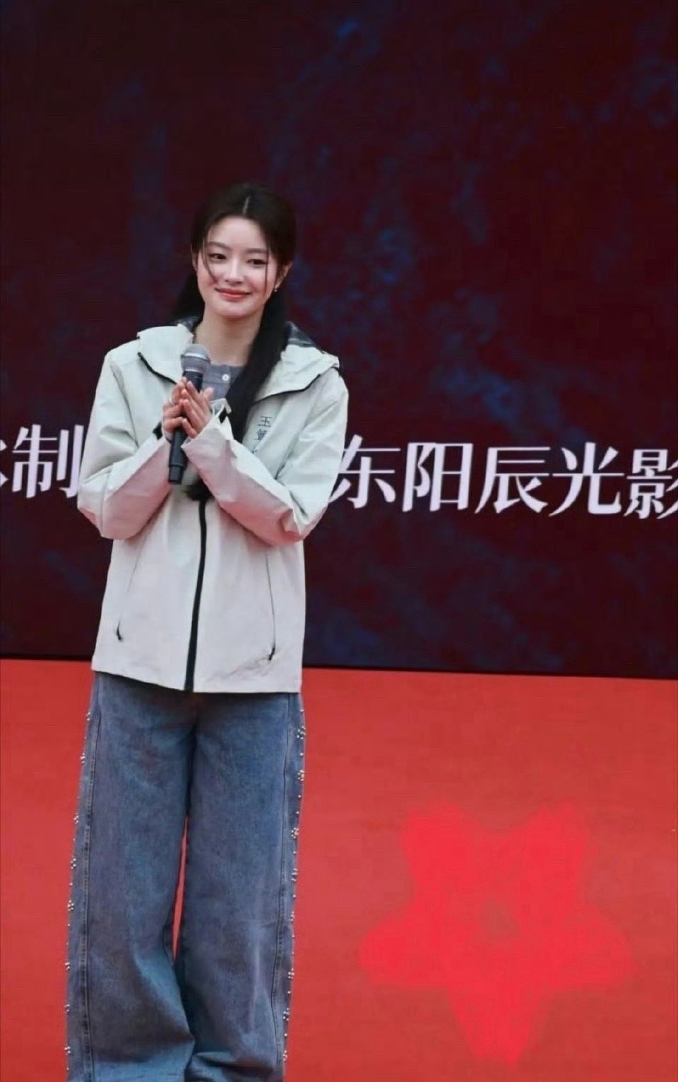 丞磊和徐若晗《玉簟秋》开机现场 ​​​