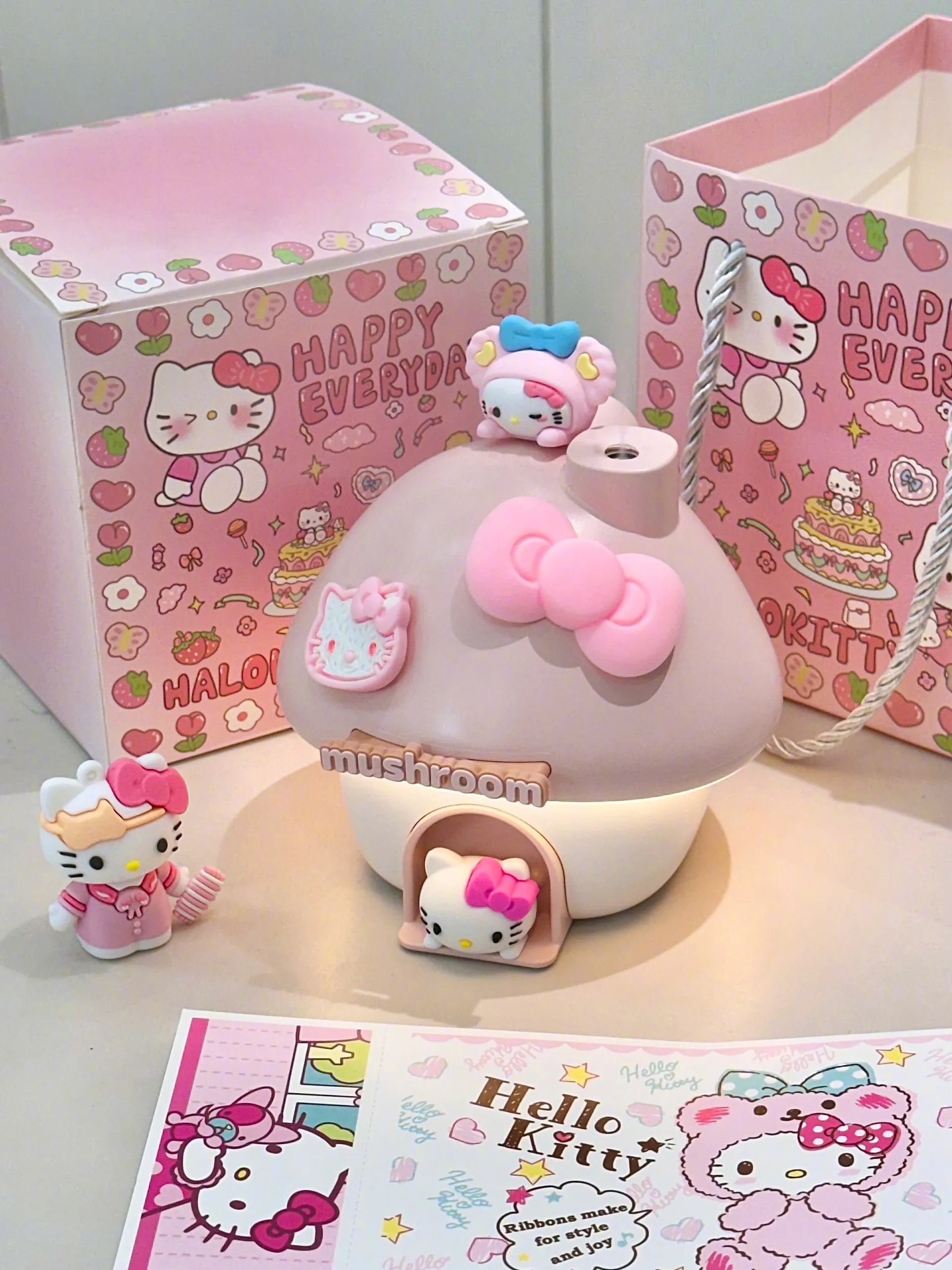 居居好物分享 咱就是说，介个粉粉嫩嫩的多功能Hello kitty也太乖了！小夜