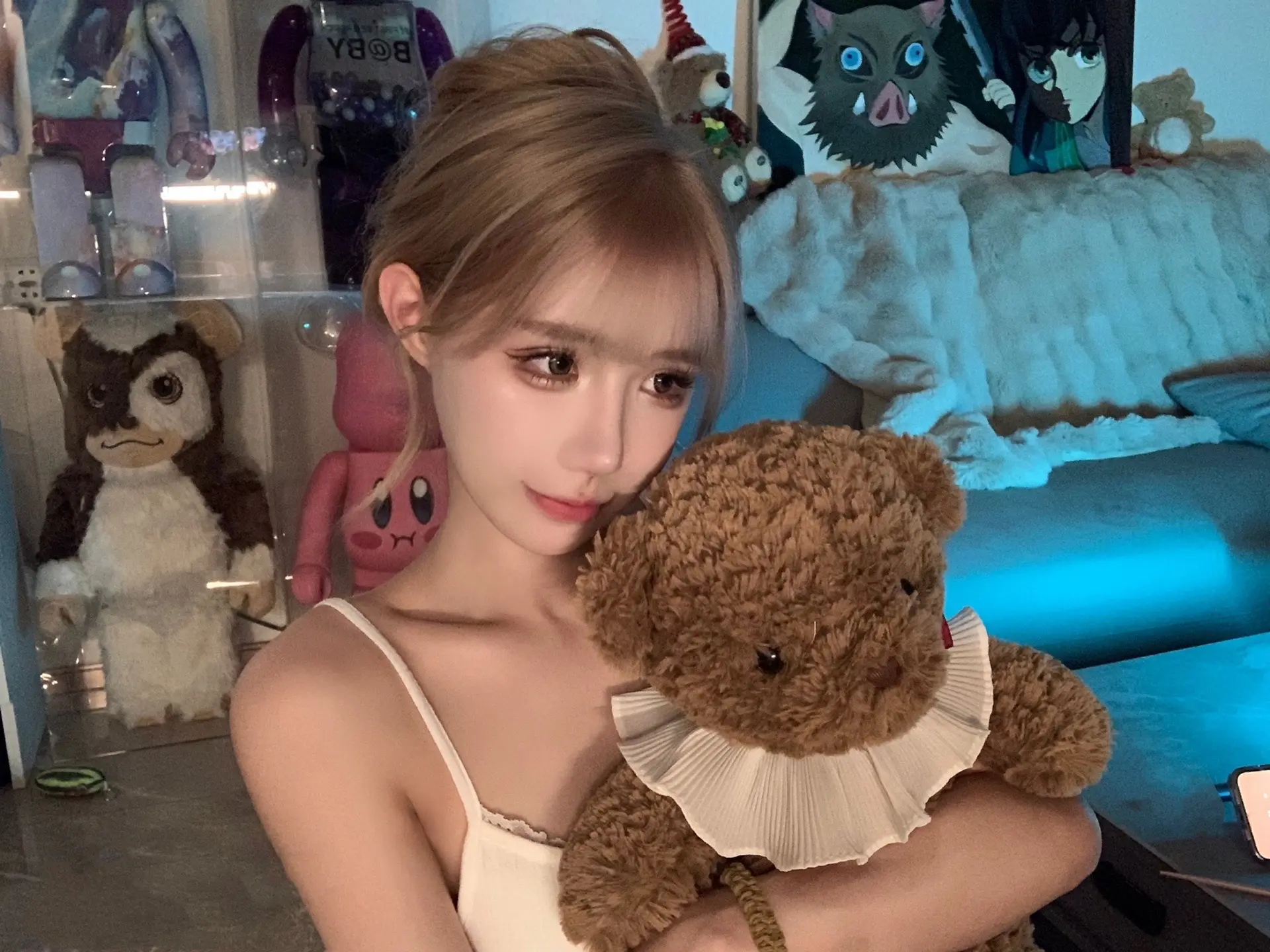 希望大家都能在乱糟糟的生活里找到属于自己的快乐