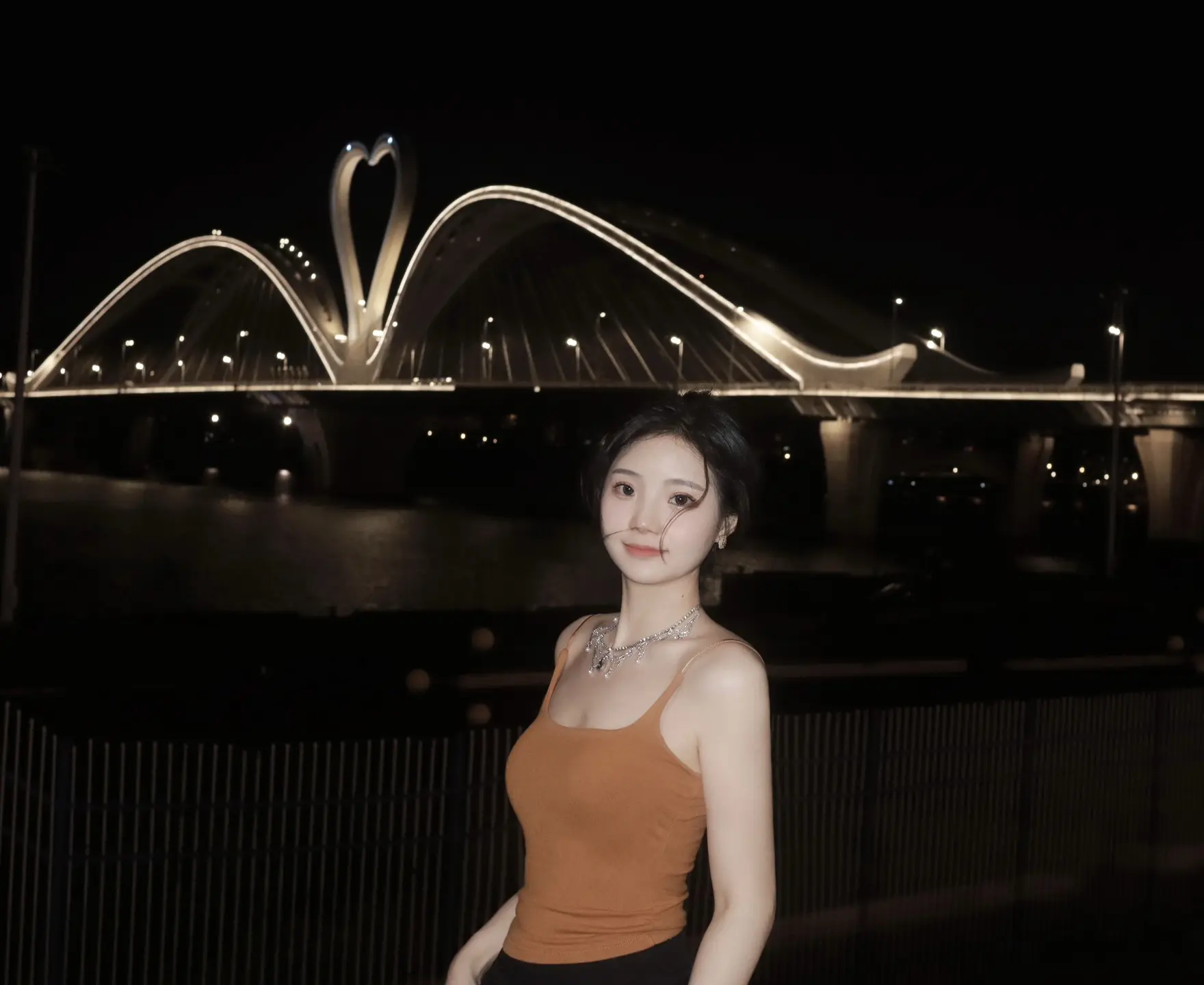 好女人得到名声 坏女人得到一切。