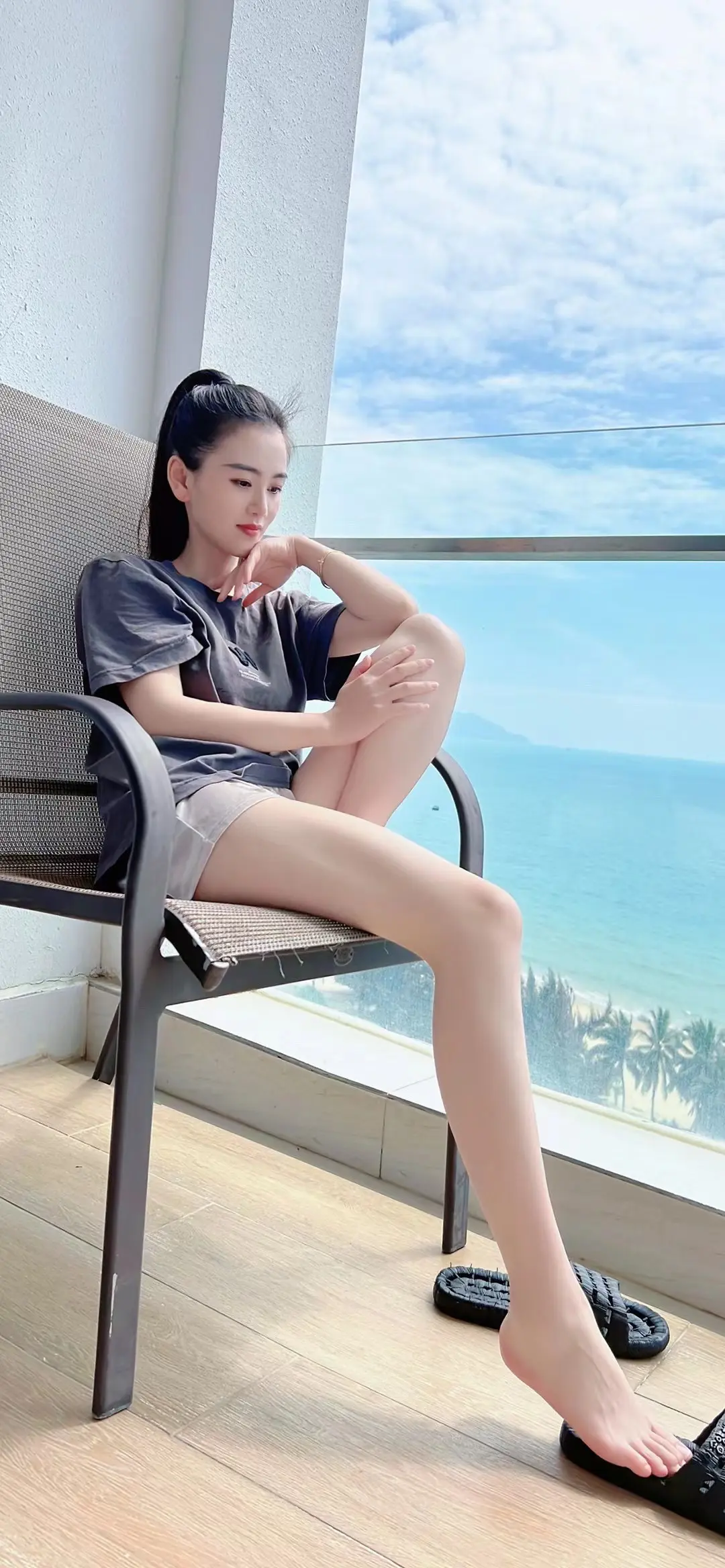 一比吊糟