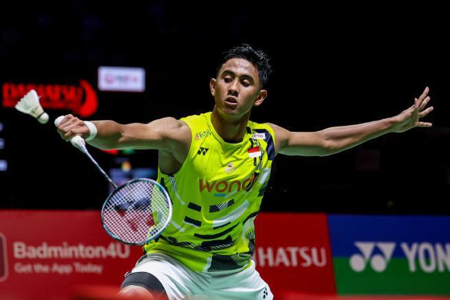 刚刚结束了一场2026泰国羽毛球大师赛男单半决赛，男单2号种子、世界排名第14名