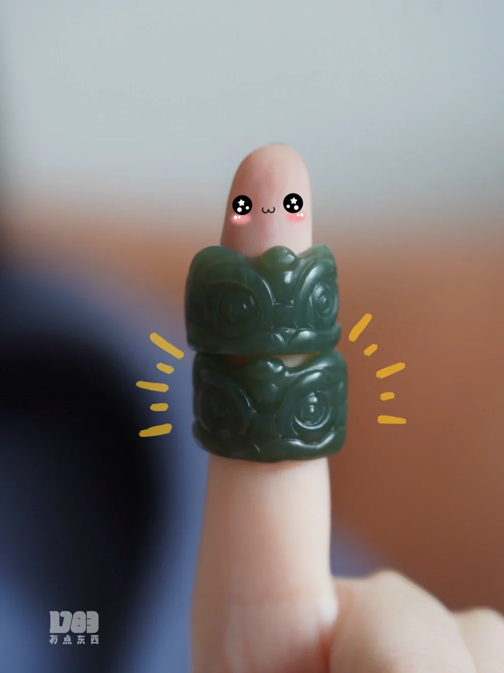 戈壁籽料沙枣青｜小醒狮戒指🦁
