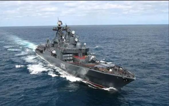 面对最近美国扣押中国石油船的事情，我们的反击是快速且坚决地，这次美国算是踩到钉子