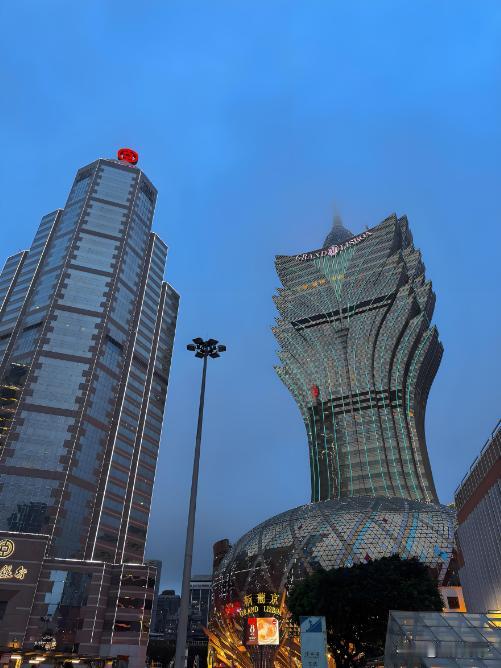还得是澳门！今年又真金白银发现金1万元

4月14日，也就是昨天，行政长官岑浩辉