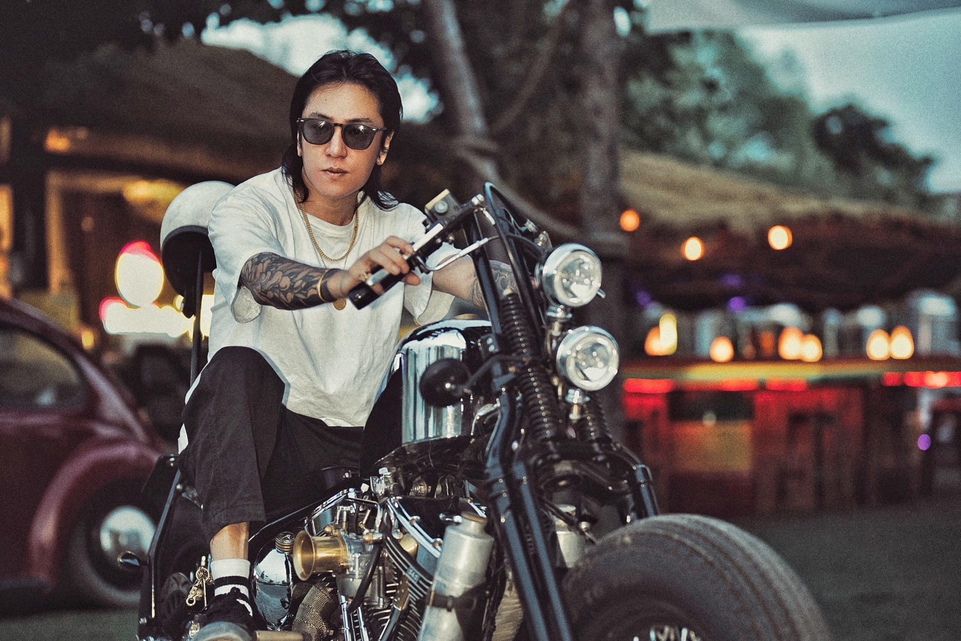 炎炎夏日来杯冰美式。chopper复古机车