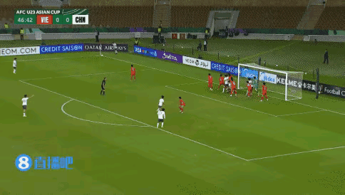 中国队2比0领先越南队！∪23男足亚洲杯半决赛下半场刚开始，越南队在中国队强大攻