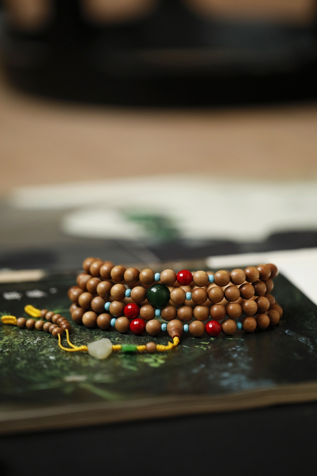 老山檀香 新料 8mm 108颗纯正老山檀香，款式简约，高油密老料，肉质细腻；香