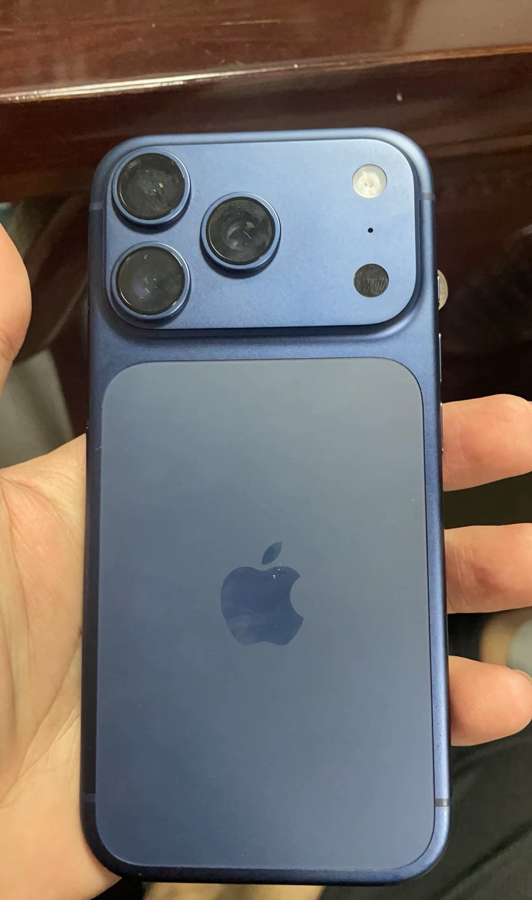 苹果喊话iPhone13和14用户换新机 看似营销操作，实则是对用户需求的精准洞