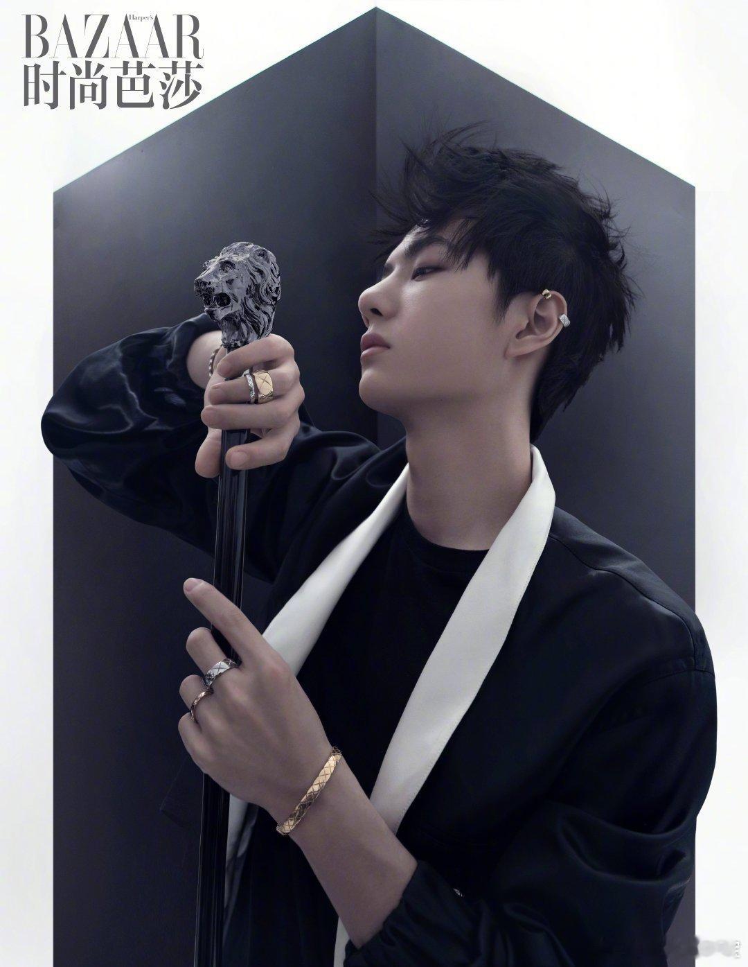 时尚感，或许是一种能够无限延伸的遐想吧！王一博营造出的意境，总让人的思维可以行空