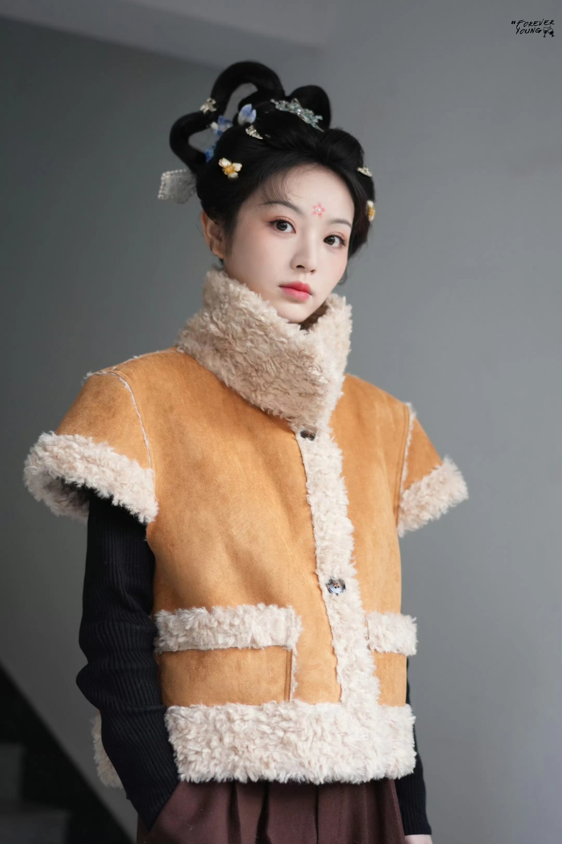 #田曦薇子夜归出妆生图# 欧买噶，田曦薇《子夜归》的出妆生图好扛打啊[打call