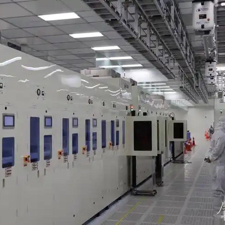美国并不怕中国的航空母舰，也不怕中国的核武器，甚至不怕中国的稀土管控，只有一点是