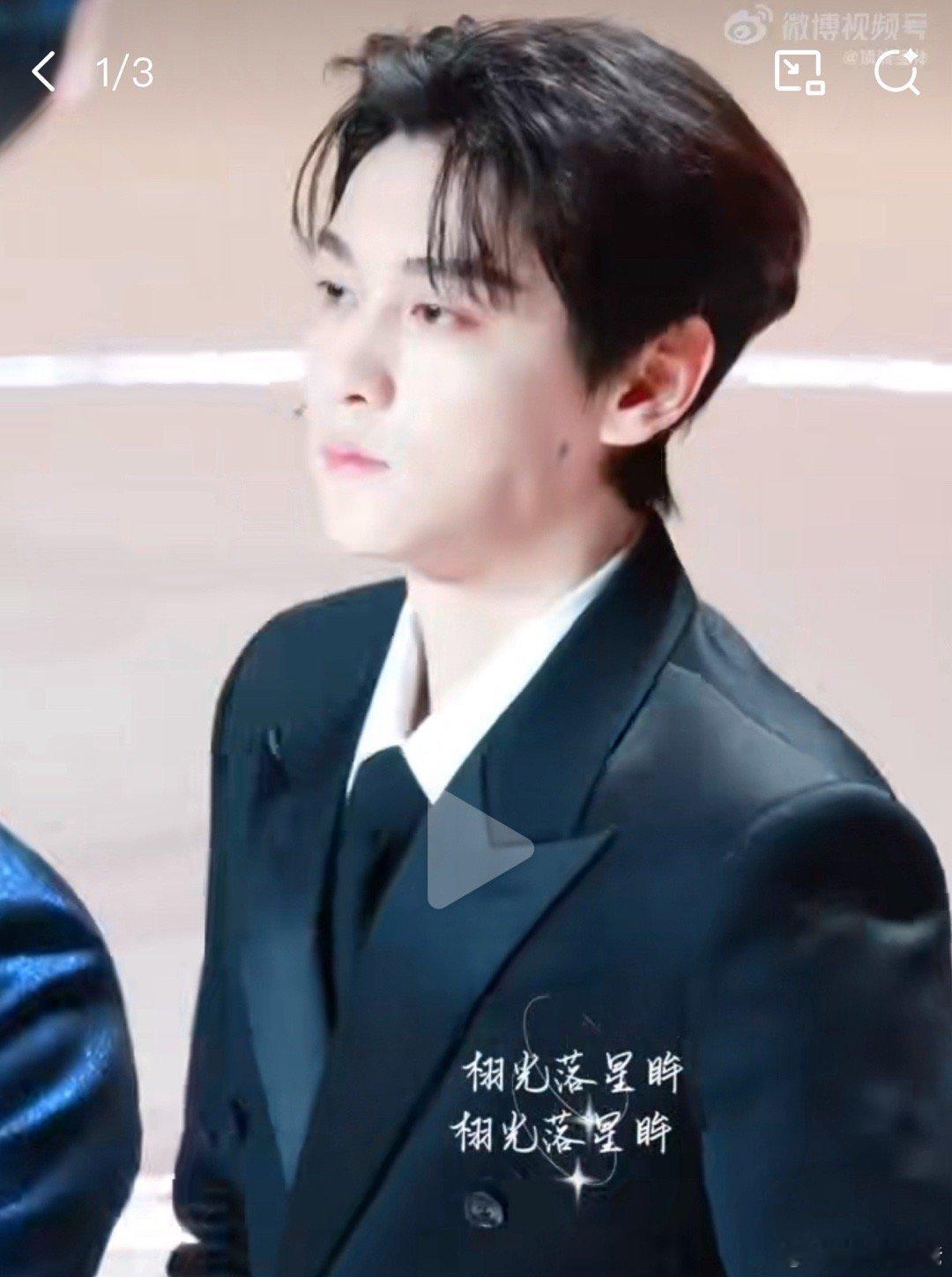 能否告诉我男明星长成这样是沙溢思，换作别的95生90生不得被嘲几百楼（没说奶爸是