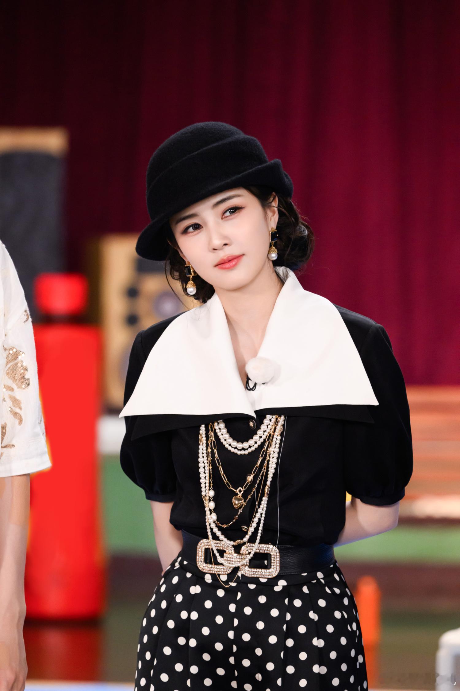 风暴来袭，入局推理博弈！今晚锁定19:30浙江卫视《奔跑吧14》，和欢娱影视演员
