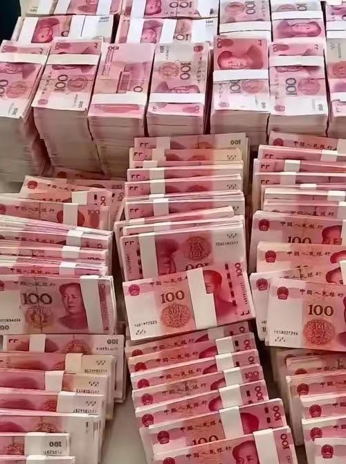 好几百万
正在去你家
的路上
要不要
不要就去下家
（开个玩笑～）
祝大家节节高