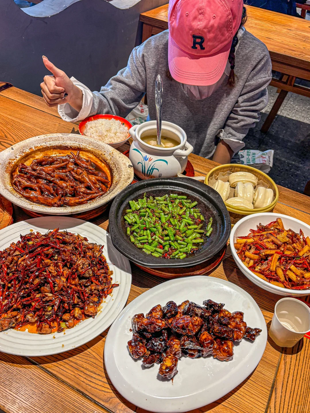 在徐州吃了N回的小破店！！巨巨巨好吃的砂锅菜 这家店说我吃了n回，一点...