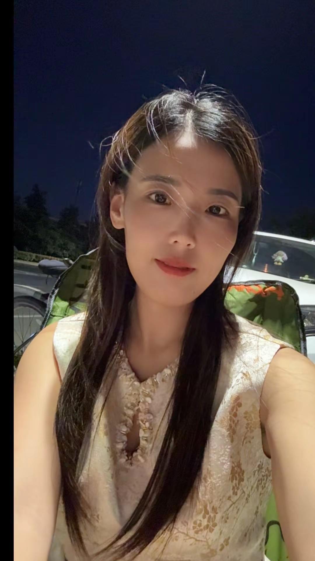 时间从来不语，却回答了所有问题，人生终有遗憾，又何必事事求圆满