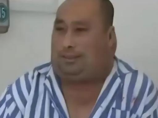 东北抚顺李秋武酗酒八年脖子肿成泳圈！

2013年冬天沈阳气温很低，抚顺新宾县4