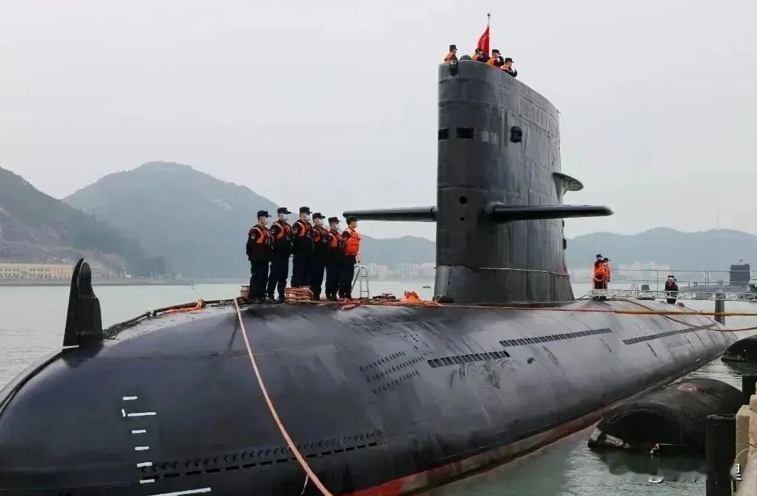 039A型、039B型、039C型常规动力潜艇，不得不说，从设计理念、建造水平、