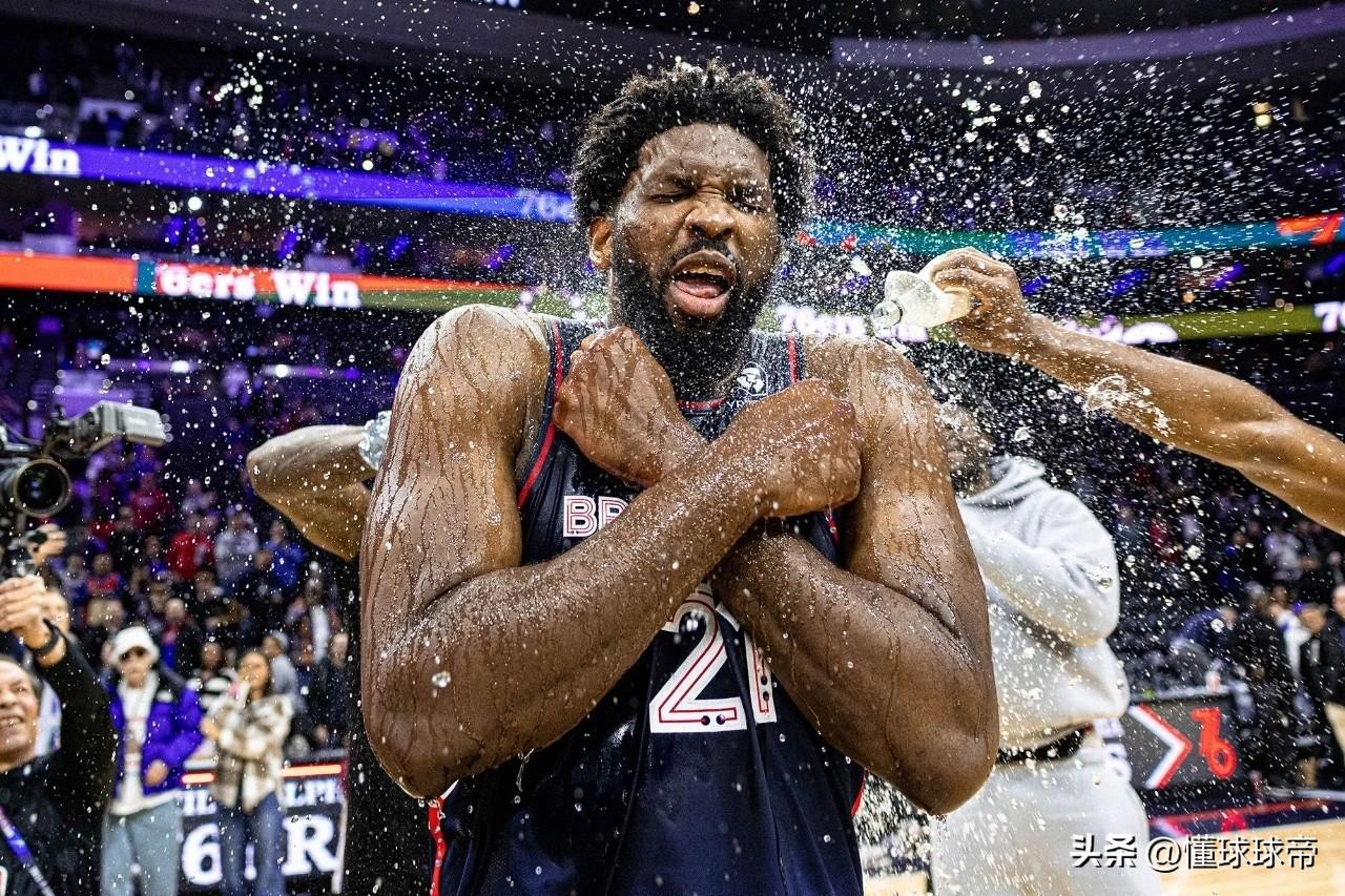 上一天班休一天，恩比德职业生涯刚好缺席了50%的比赛！

今天76人与开拓者的比